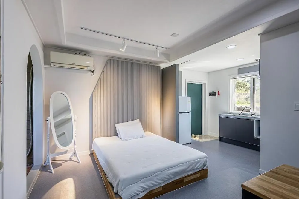 Guest house Gyeongju La Siesta Private Bbq, Disney&Netflix