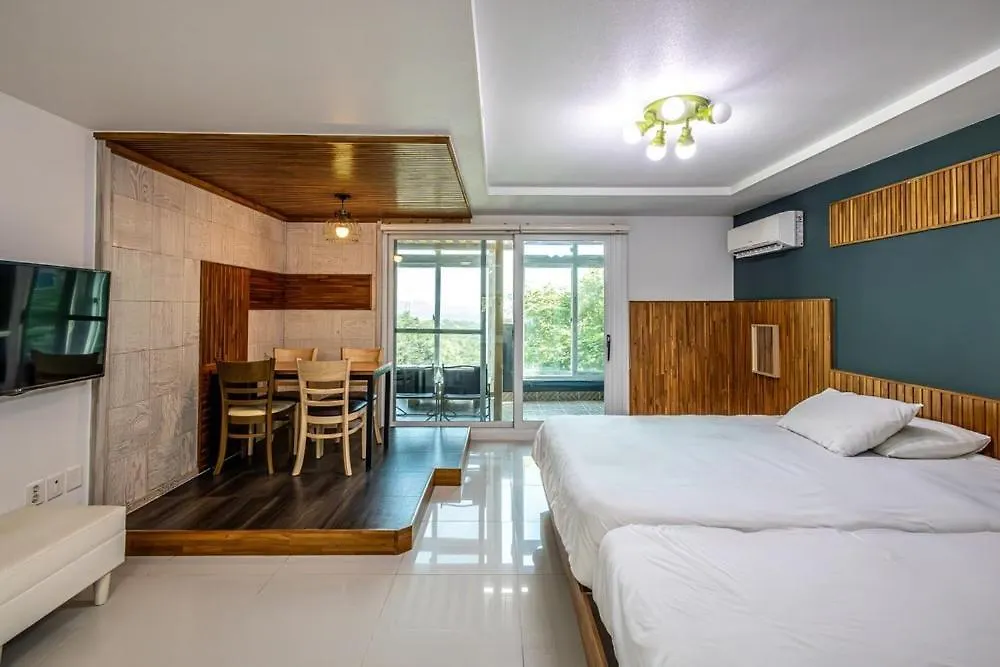 Guest house Gyeongju La Siesta Private Bbq, Disney&Netflix South Korea