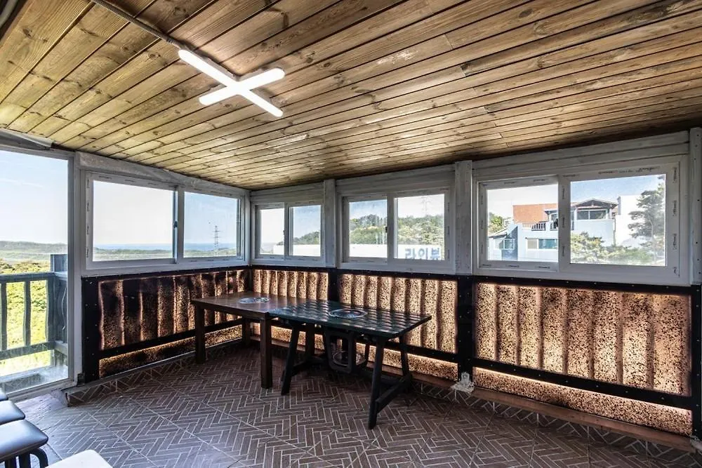 Gyeongju La Siesta Private Bbq, Disney&Netflix Guest house